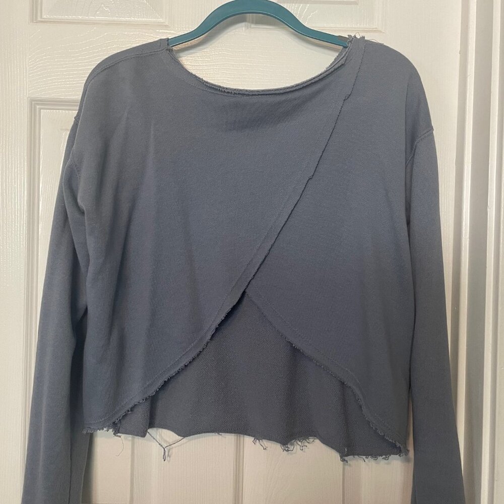 MV Sport Cropped Blue Sweatshirt Small